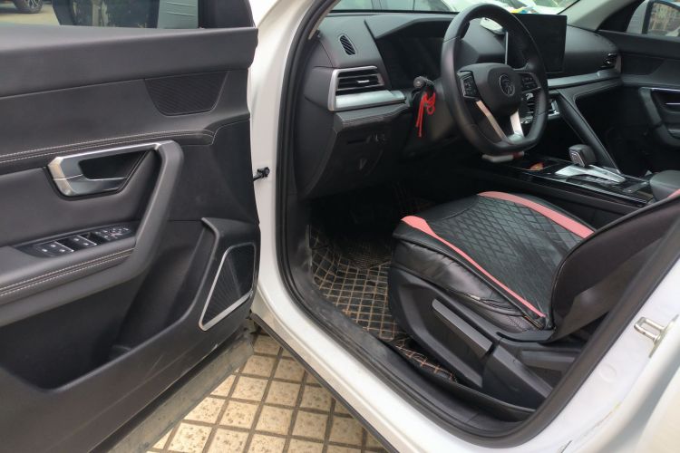 比亚迪 宋Pro 2019款 1.5T 自动豪华型中控内饰20