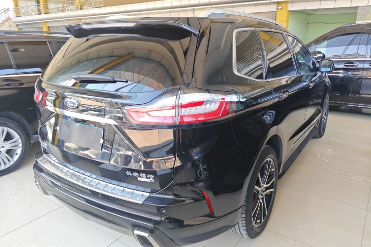 福特 锐界 2020款 EcoBoost 245 两驱豪锐型 7座车身外观7