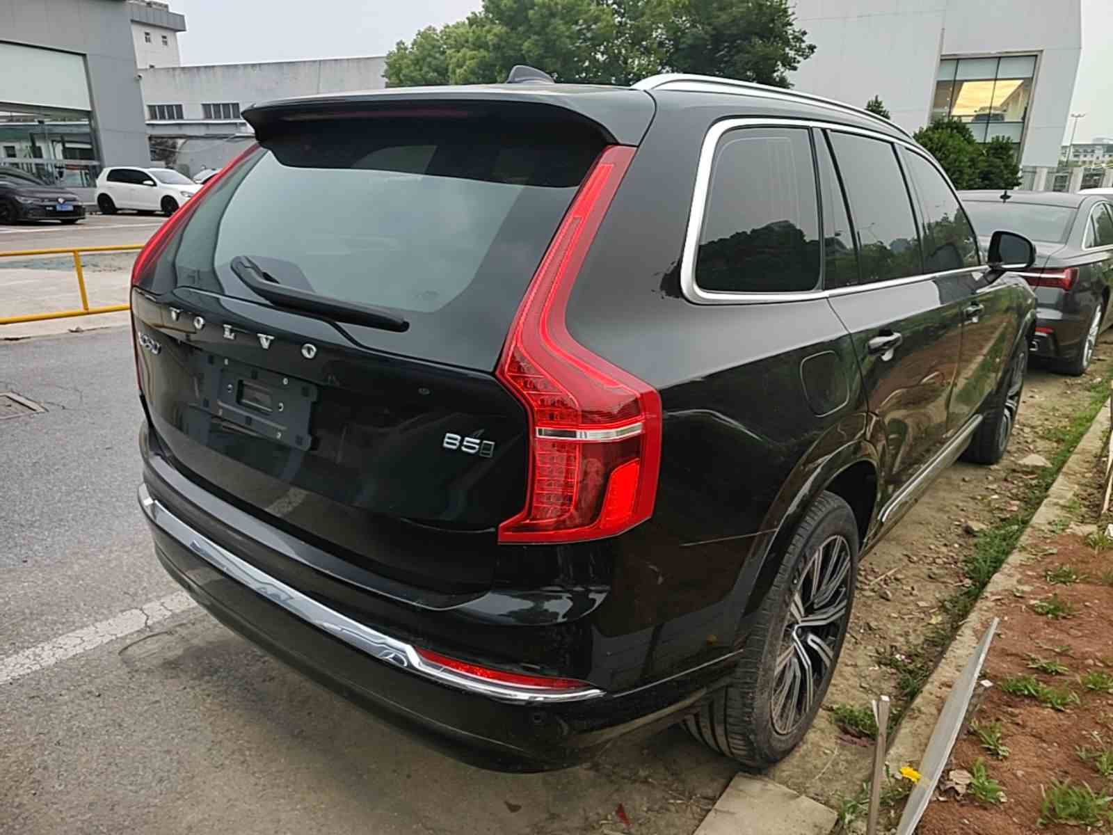 沃尔沃XC90 2024款 B5 智行豪华版 5座(4)
