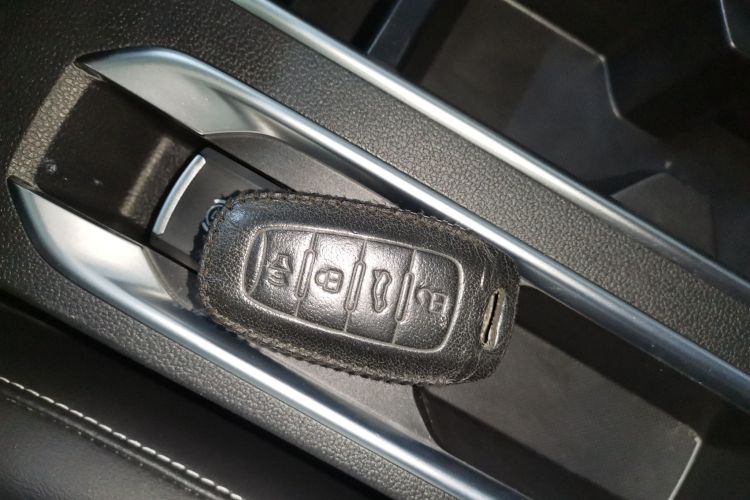 哈弗M6 2021款 PLUS 1.5T DCT智享型中控内饰11