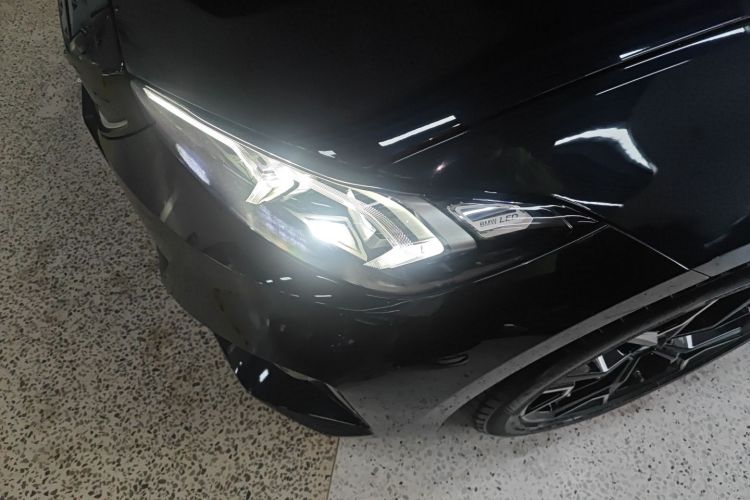 宝马i3 2024款 eDrive 40 L 曜夜套装局部细节36