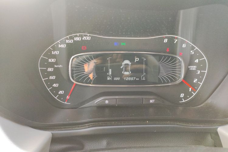 宝骏510 2019款 1.5L CVT劲享型 国VI中控内饰14