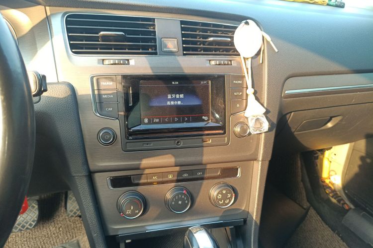 大众 高尔夫 2016款 230TSI 自动舒适型局部细节16