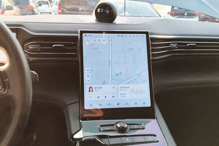 蔚来ES8 2020款 450KM 六座版中控内饰16