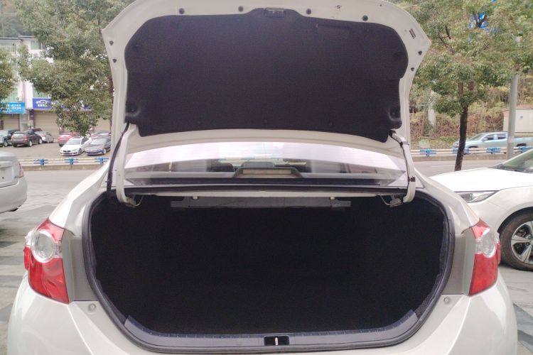 丰田 雷凌 2016款 1.6G-L CVT领先版局部细节23