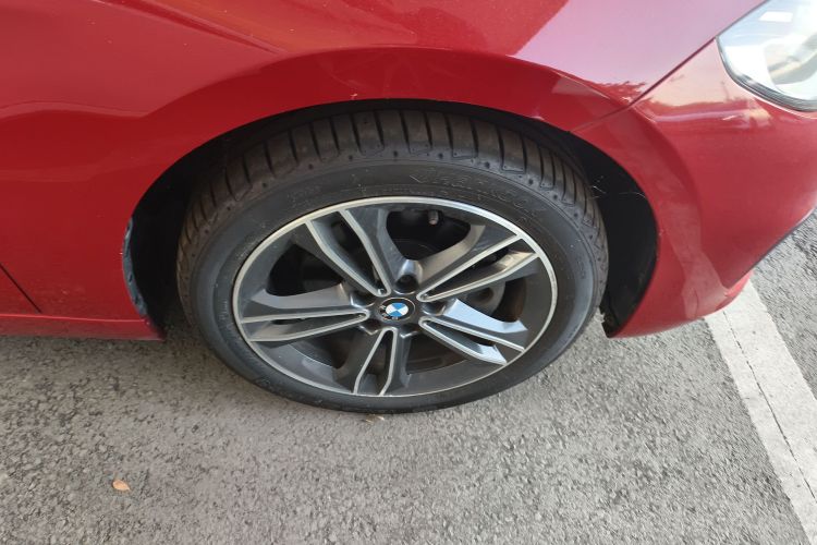 宝马1系 2019款 118i 时尚型车身外观6007