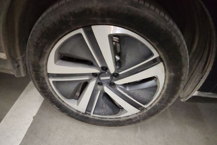 魏牌 蓝山 2025款 四驱 Max车身外观10