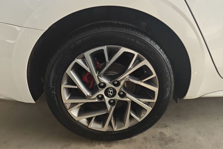 现代 名图 2021款 1.8L CVT GLX精英版车身外观6008