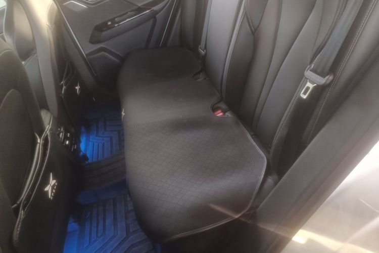 小鹏G3 2021款 G3i 460N中控内饰7004