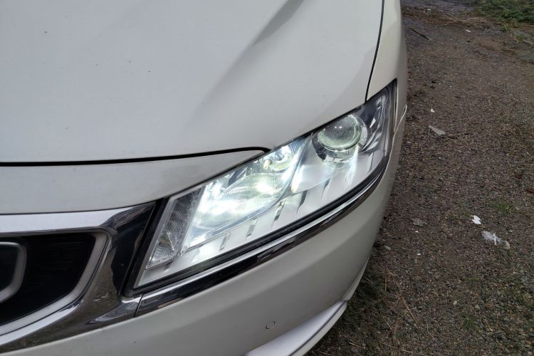 吉利汽车 博瑞 2016款 1.8T 舒适型局部细节36