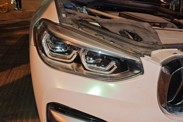 宝马X3 2021款 xDrive25i 豪华套装车身外观8