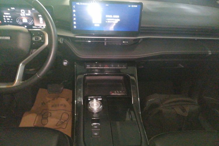 哈弗H6 2021款 第三代 1.5T 自动两驱Max中控内饰16