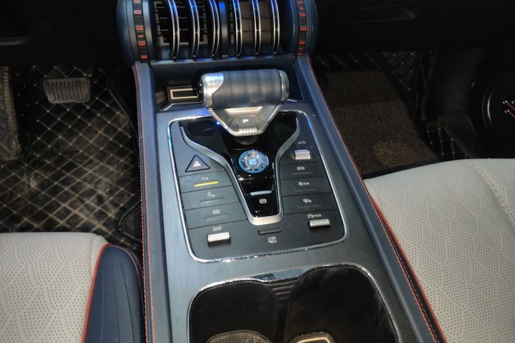 比亚迪 元PLUS 2022款 510KM 旗舰型局部细节18