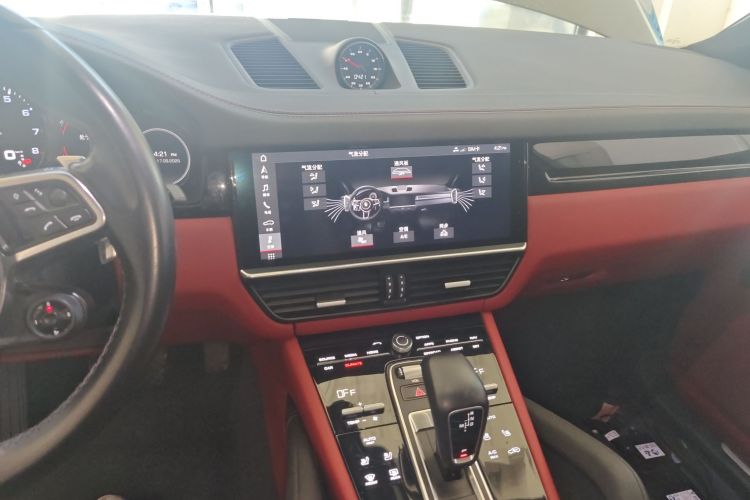 保时捷 2019款 Cayenne Coupé 3.0T中控内饰16