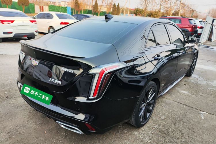 凯迪拉克CT4 2020款 28T 精英型车身外观7