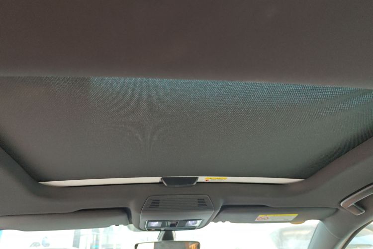 大众 高尔夫 2023款 改款 280TSI DSG R-Line Lite局部细节22