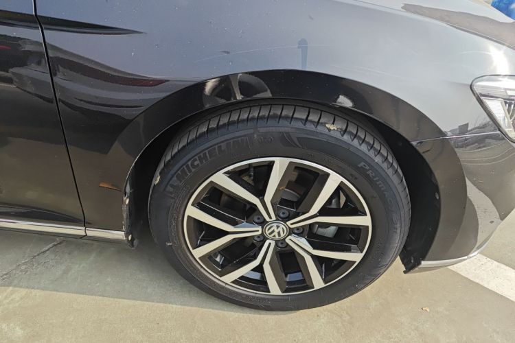 大众 迈腾 2020款 330TSI DSG 领先型车身外观6008