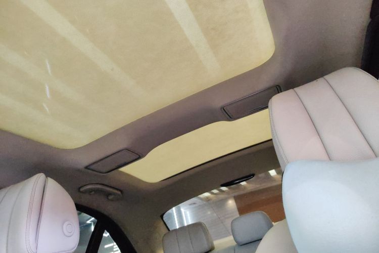 奔驰C级 2015款 C 200 L 运动型局部细节22