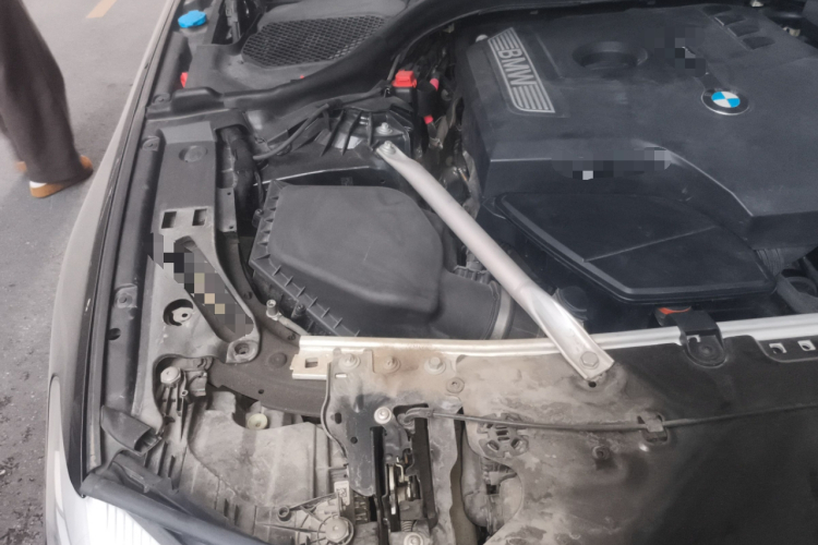 宝马5系 2019款 525Li M运动套装局部细节9006