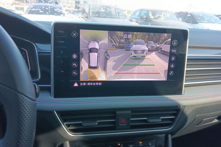 大众 途观L 2023款 330TSI 自动两驱R-Line旗舰版中控内饰16