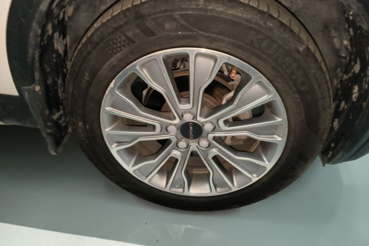 领克01 2017款 2.0T 两驱型版车身外观6007