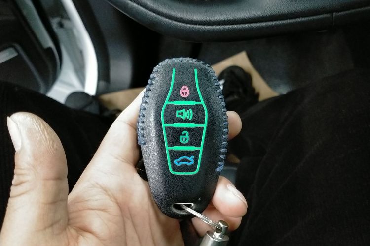 捷途X70S 2023款 1.5T DCT荣耀版 7座中控内饰11