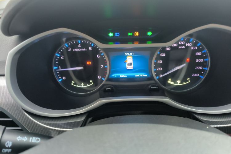 吉利汽车 帝豪 2017款 三厢百万款 1.5L 手动向上版中控内饰14