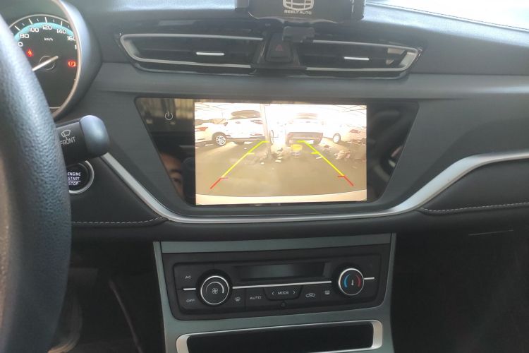 吉利汽车 帝豪 2021款 UP 1.5L 手动豪华型中控内饰16