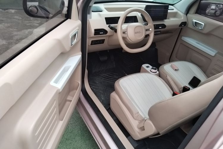 吉利汽车 2023款 熊猫mini 200km 耐力熊中控内饰20