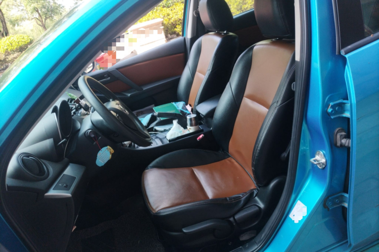 马自达3星骋 2013款 两厢 1.6L 自动精英型局部细节19