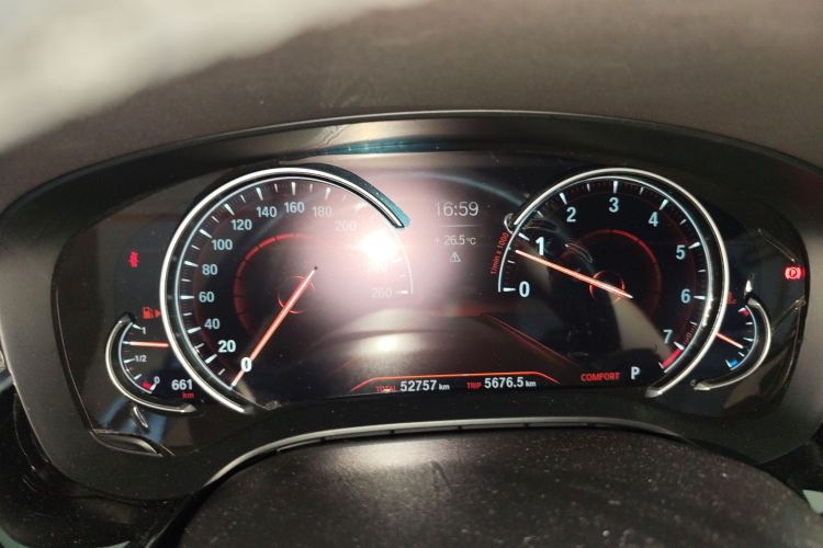 宝马5系(进口) 2018款 525i M运动套装局部细节14