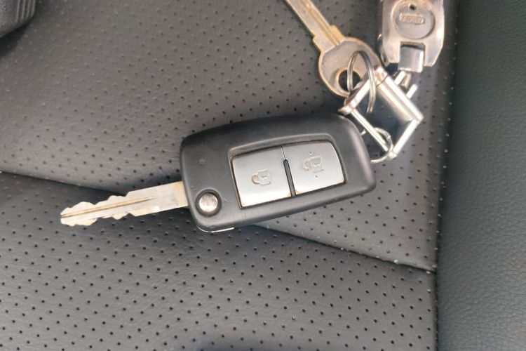 日产 逍客 2017款 2.0L CVT智享版 国V中控内饰7001