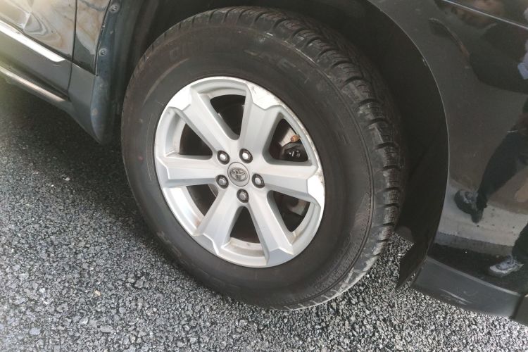 丰田 汉兰达 2013款  2.7L 两驱5座紫金版车身外观10