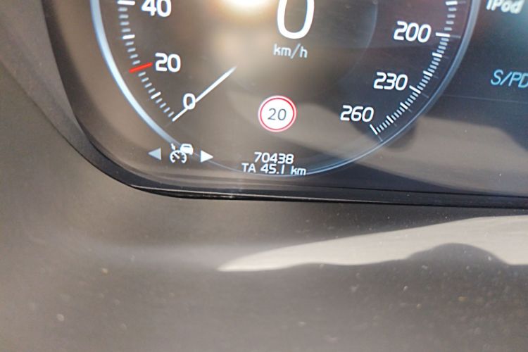 沃尔沃XC60 2020款 T5 四驱智远豪华版中控内饰15