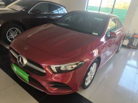 奔驰A级 2022款 改款 A 200 L 运动轿车动感型