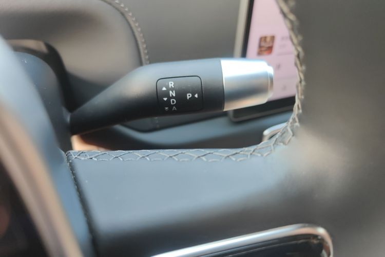 理想汽车 理想L6 2024款 Pro中控内饰18