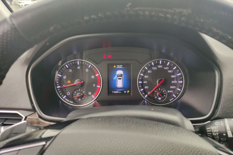 哈弗H6 2018款 红标 运动版 1.5T 自动两驱精英型中控内饰14