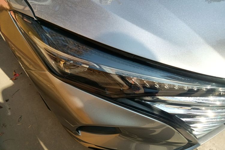 长安 逸动 2020款 PLUS 1.6L GDI 自动豪华型车身外观6006