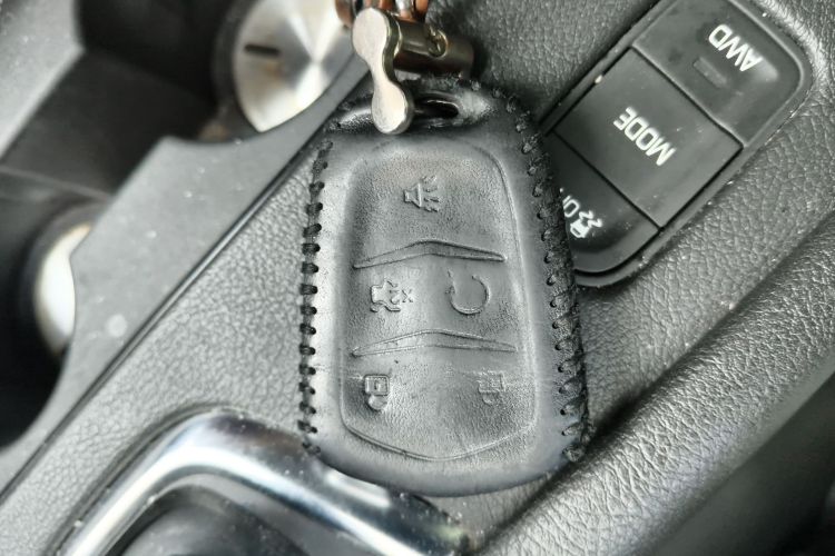 凯迪拉克XT5 2018款 28T 四驱豪华型中控内饰7001