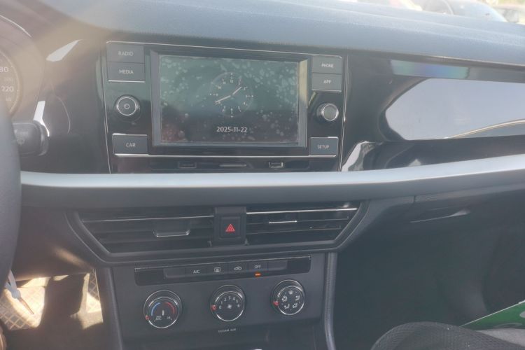 大众 朗逸 2019款 280TSI DSG舒适版 国VI中控内饰16