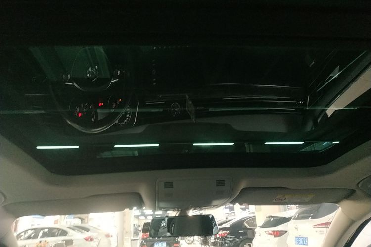 大众 迈腾 2019款 330TSI DSG 豪华型 国V局部细节22