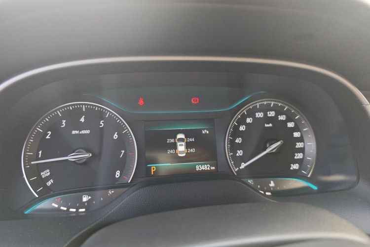 别克 英朗 2021款 典范 1.5L 自动精英型中控内饰15