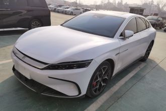 比亚迪 汉 2022款 EV 创世版 715KM前驱旗舰型