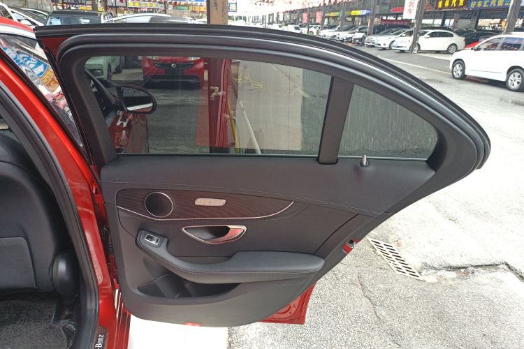 奔驰C级 2020款 改款 C 200 L 时尚型运动版中控内饰45