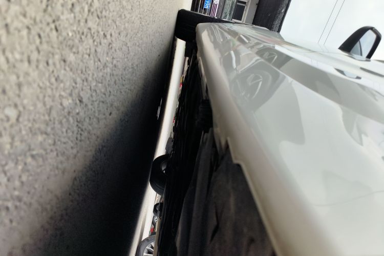 宝马2系旅行车 2019款 218i 时尚型机舱底盘30