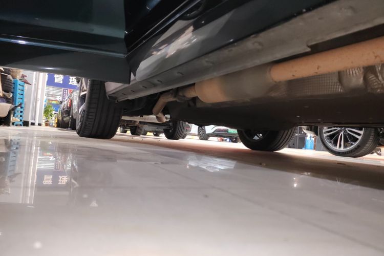 理想汽车 理想ONE 2021款 增程6座版局部细节9001