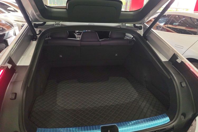 小鹏P7 2025款 702 长续航 Ultra局部细节23