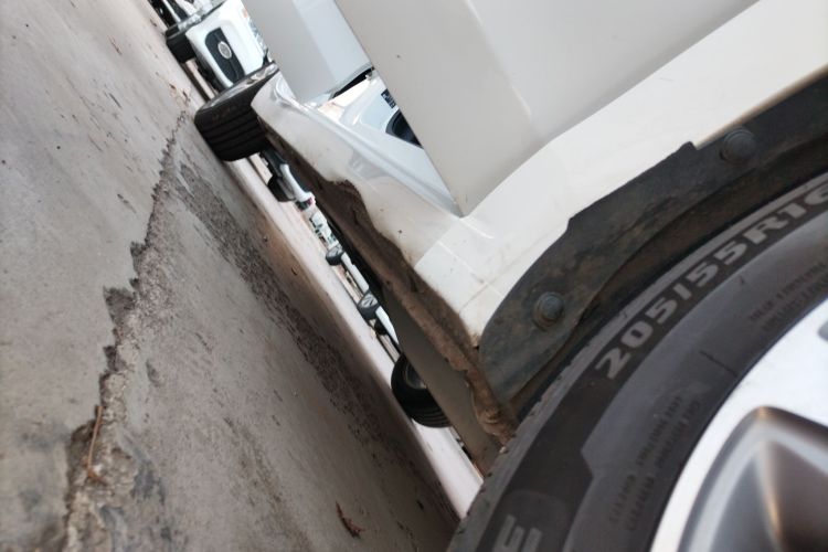 别克 英朗 2021款 改款 1.3T 自动轻混动精英型局部细节9001