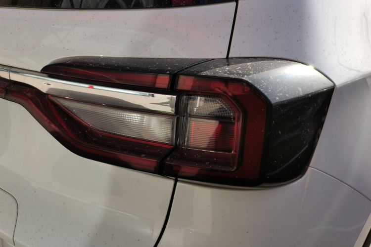 凯翼 炫界 2020款 改款 1.5L CVT趣车身外观9