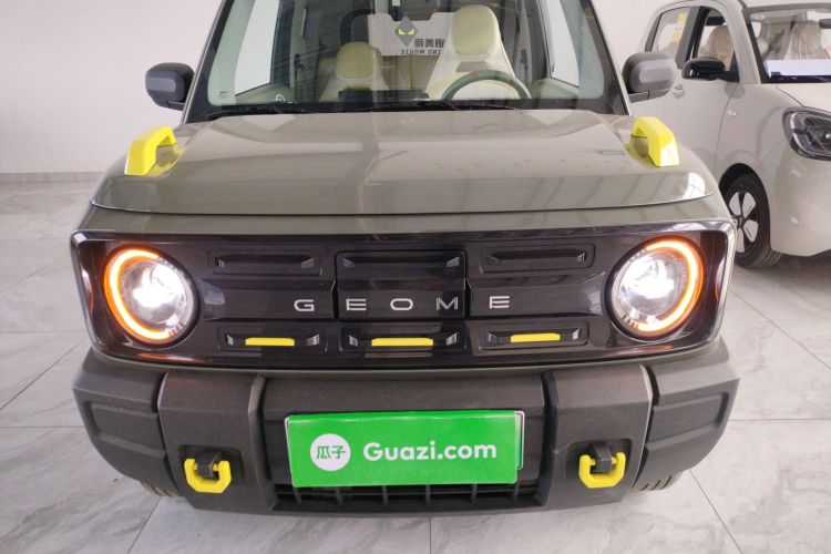 吉利银河 2025款 210km 熊猫骑士车身外观2